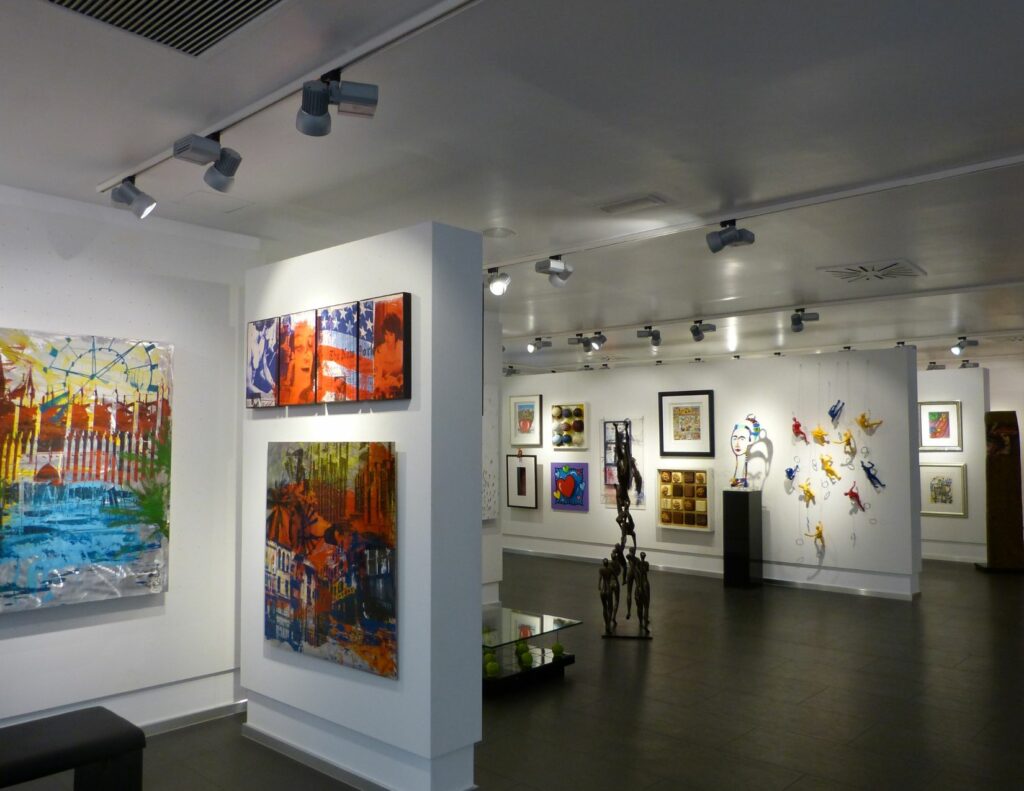 Art gallery walls